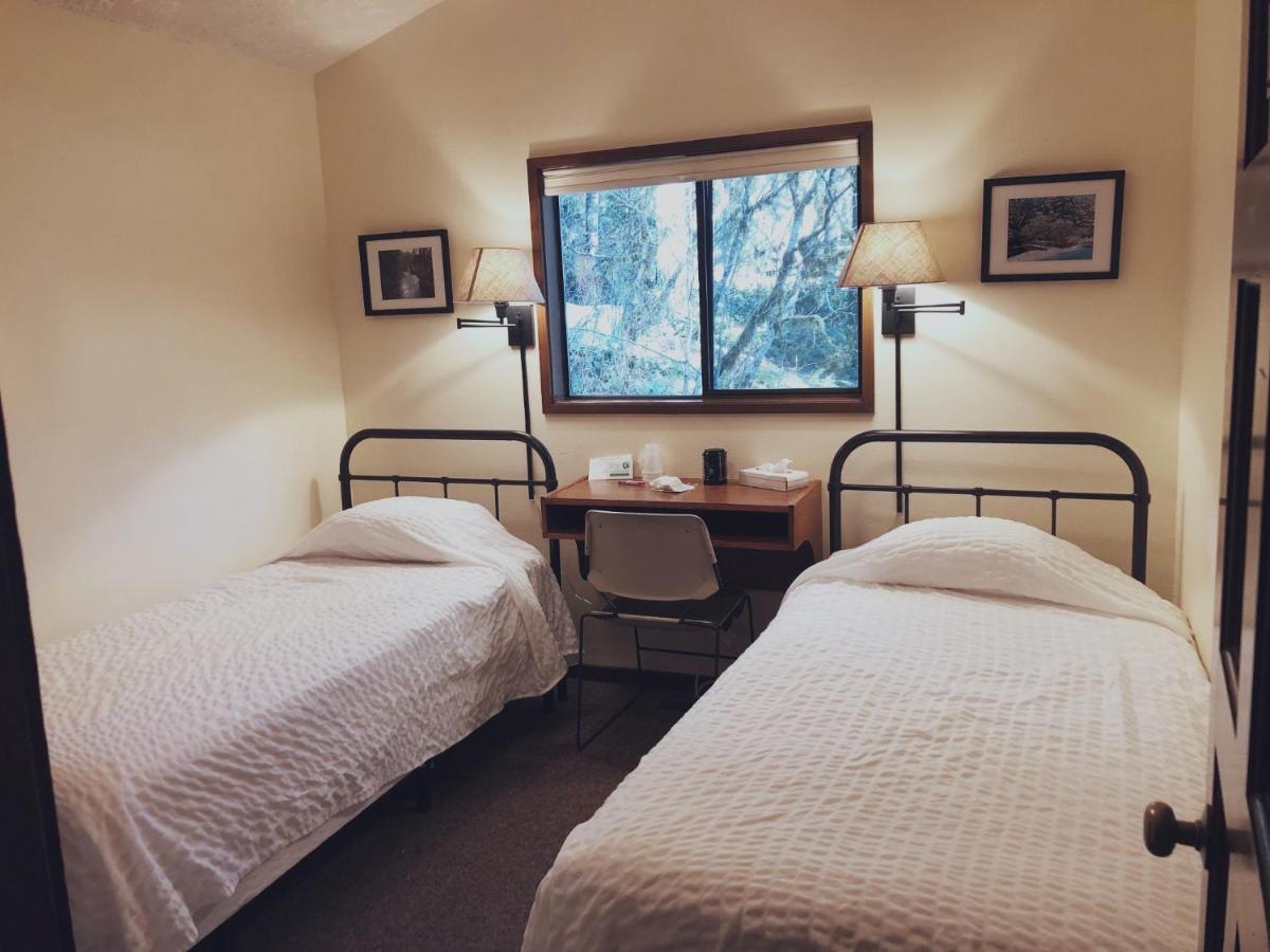The Smith Creek Village Outdoor Hotel At Silver Falls State Park Sublimity 외부 사진